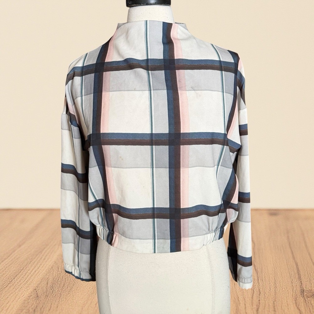 Zara Cropped Plaid Top Sz M Gray Black Ivory Long Sleeves Neutrals Minimalist